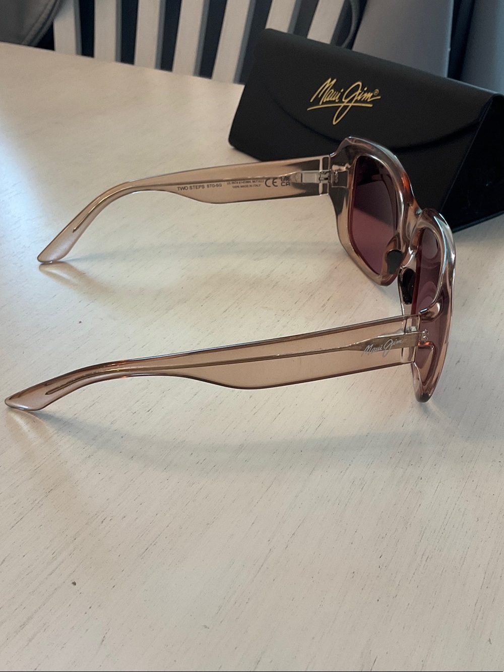 Maui Jim “two step” Women's Transparent pink Sunglasses - Picture 3 of 7